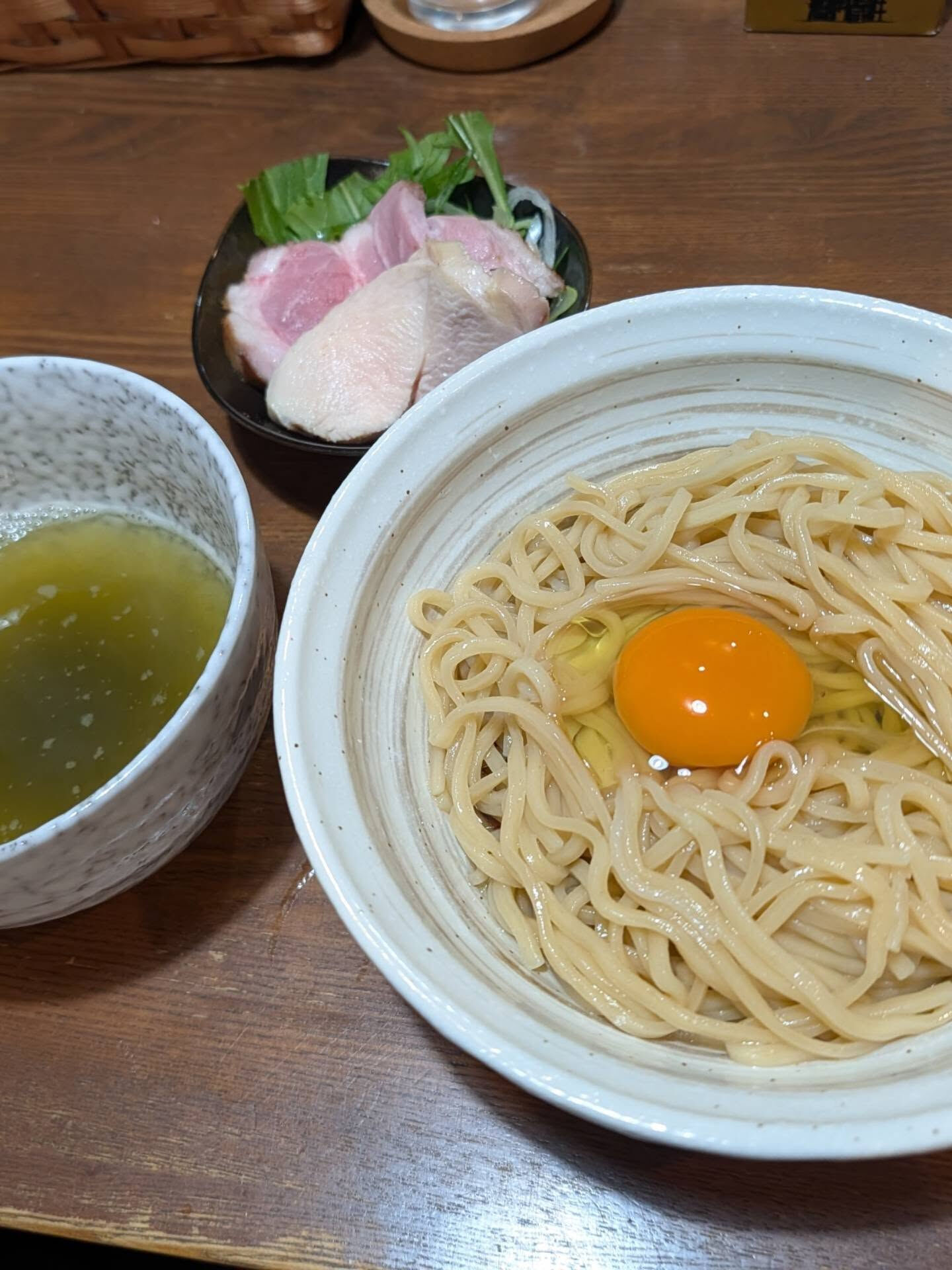 おはようございます、コジーナです